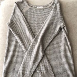 Liz Lange Long Sleeve Sweater
